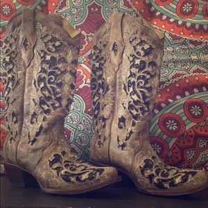 Corral Ashley Browns FIRM ON PRICE